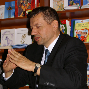 Dr Peter Bielik Dr Peter Bielik